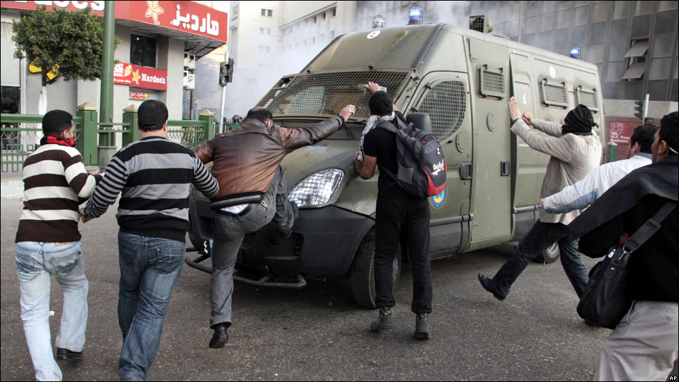 ثورة مصر تنتصر: فجر جديد للأمة العربية