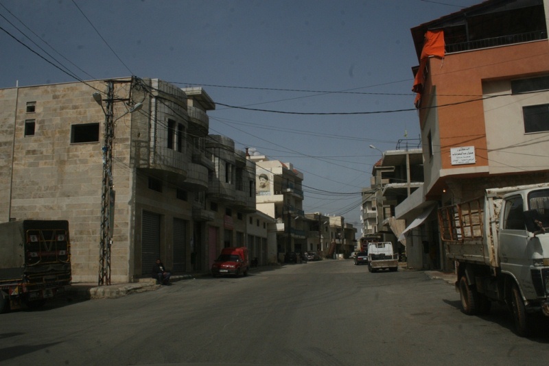 إقفال تام في الخيام