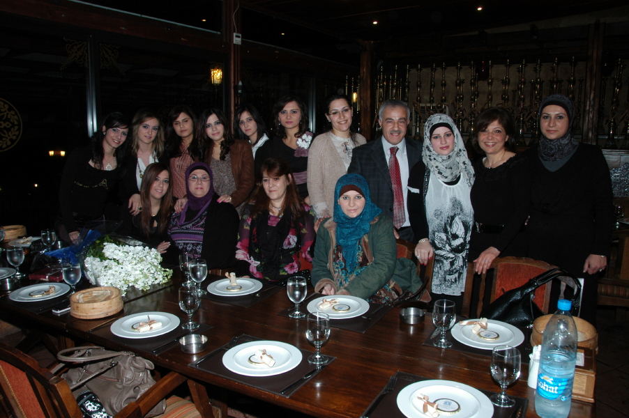 جمعية رعاية اليتيم في صيدا تكرم معلميها