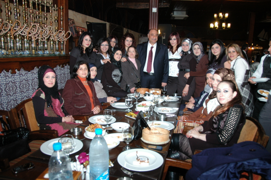 جمعية رعاية اليتيم في صيدا تكرم معلميها