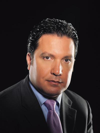 الاعلامي والشاعر زاهي وهبي