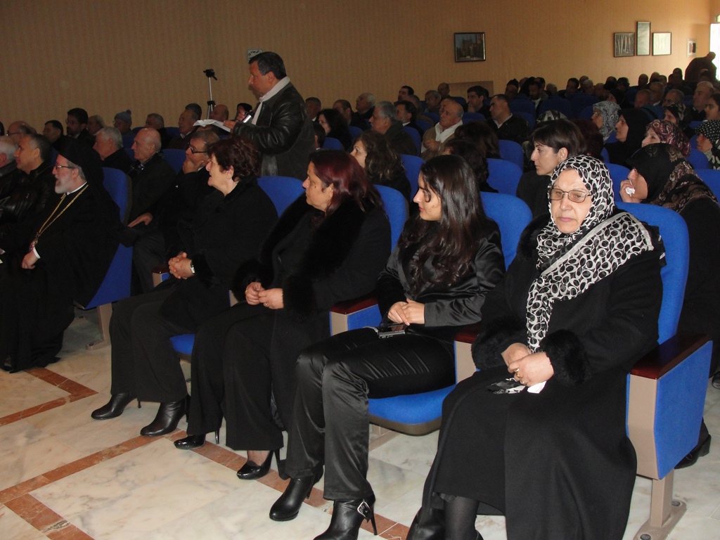 جانب من الحفل التأبيني للدكتور حليم القسيس في مركز الطويل