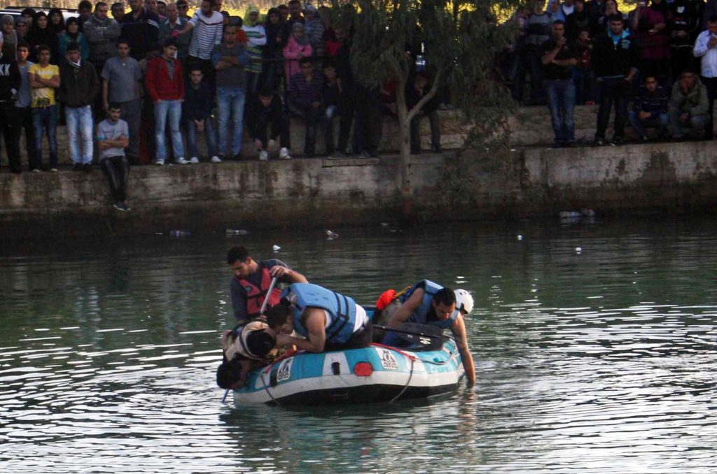 الشكر لكل من قدّم المساعدة ولعلي عواضة ورفاقه وبالأخص لفادي زلايا