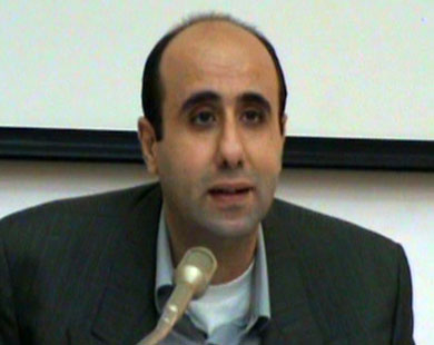 الناشط الاجتماعي المحامي باسل عبد الله