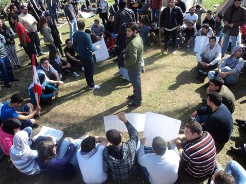 من خيمة الاعتصام في صيدا.. (عن الفايسبوك)