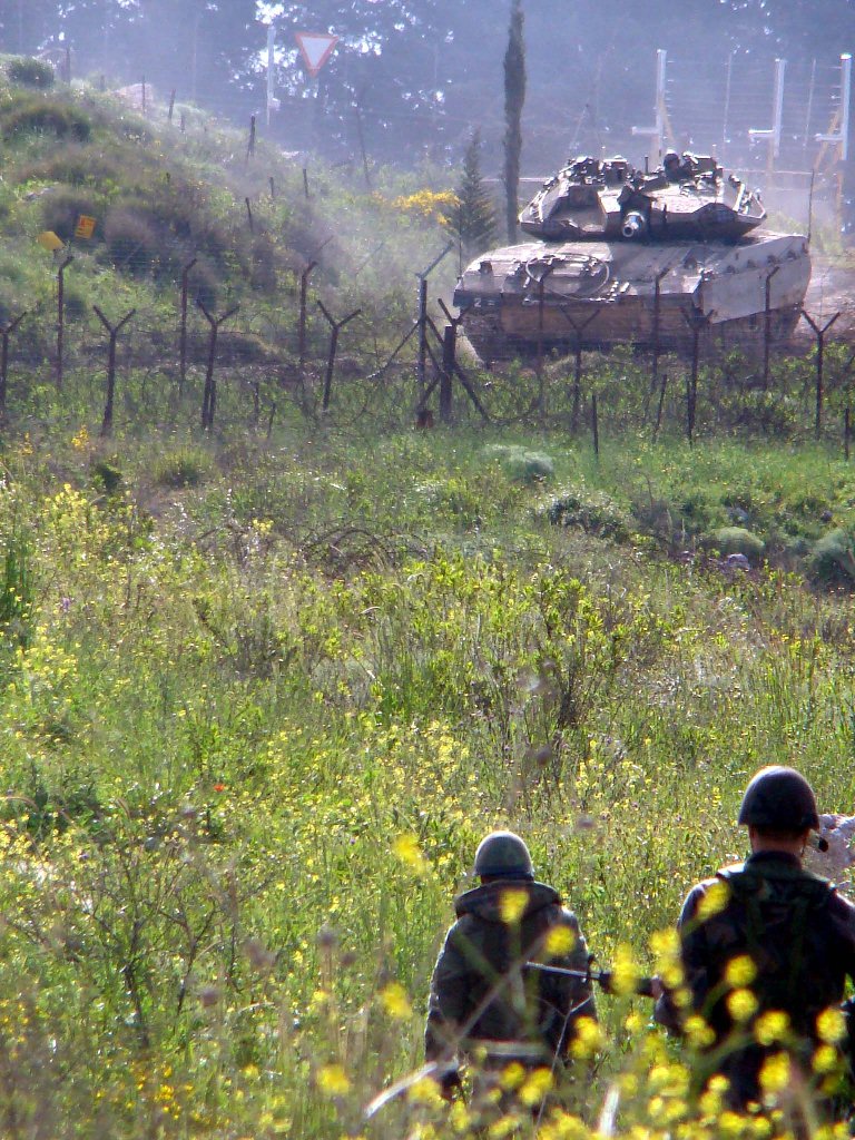 استنفار على جانبي الحدود في منطقة متحفظ عليها قرب بلدة عديسة