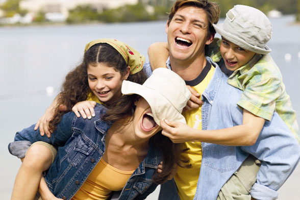 العائلة التي نتمنّى.. فلنحافظ على ترابطها