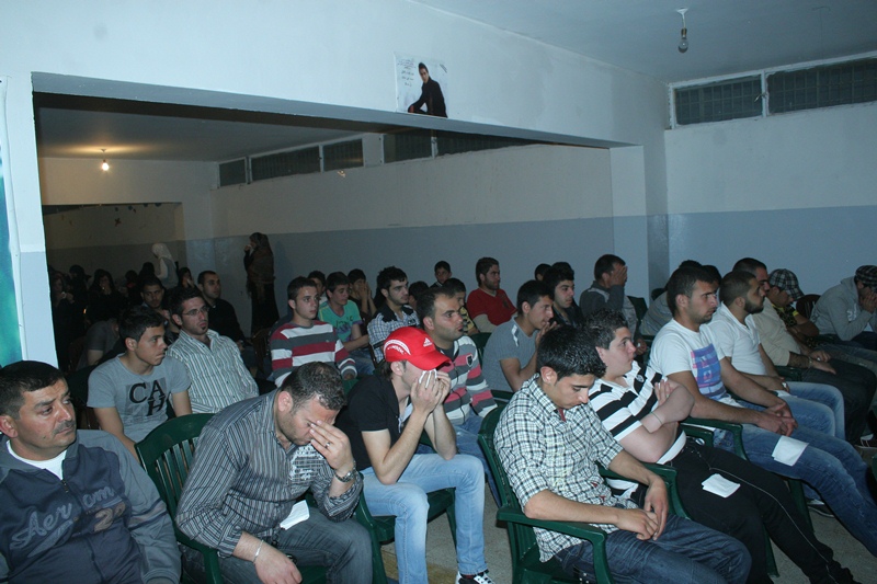 شباب الخيام.. تأثرهما كان كبيراً بفقدان زميليهما