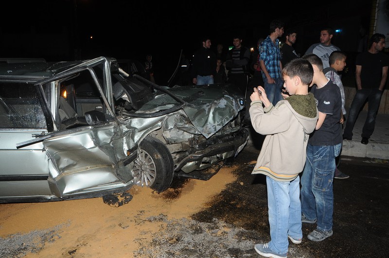 سيارة بالي أم دبليو ويقودها العسكري قاسم علي مطر (24عاما) من بلدة الدوير