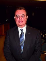 … ومنافسه عماد واكيم