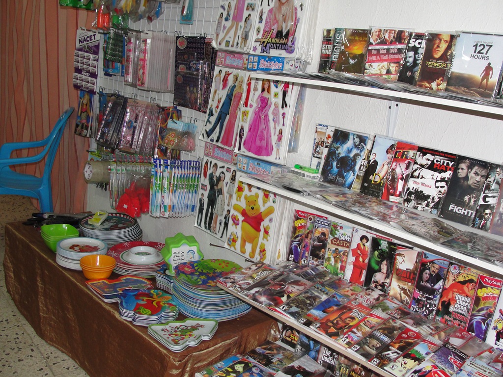 تشكيلة واسعة  من الأسطوانات (CDs)