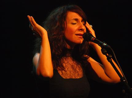 الفنانة ريما خشيش