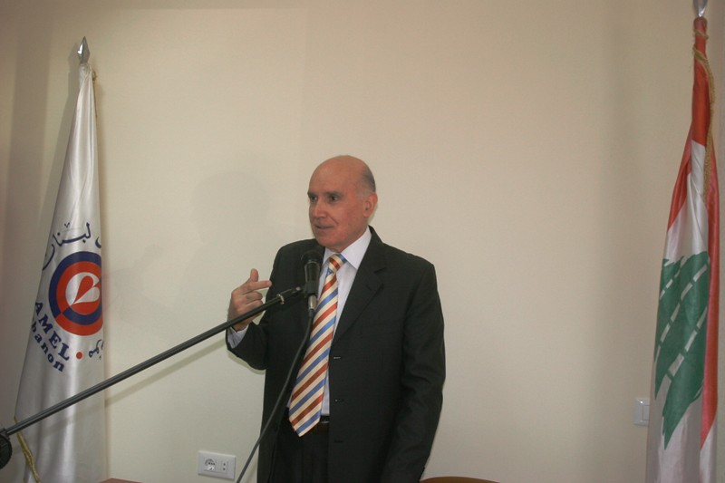 المدرسة الصيفية حول القانون والنزاعات المسلحة 2011