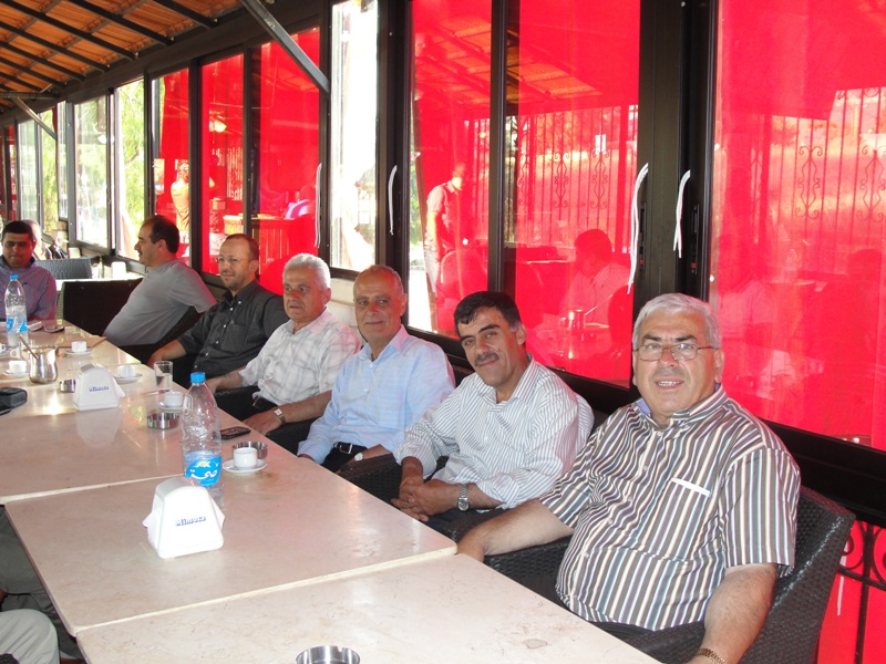 وجوه خيامية اجتماعية تلاقت في الدردارة