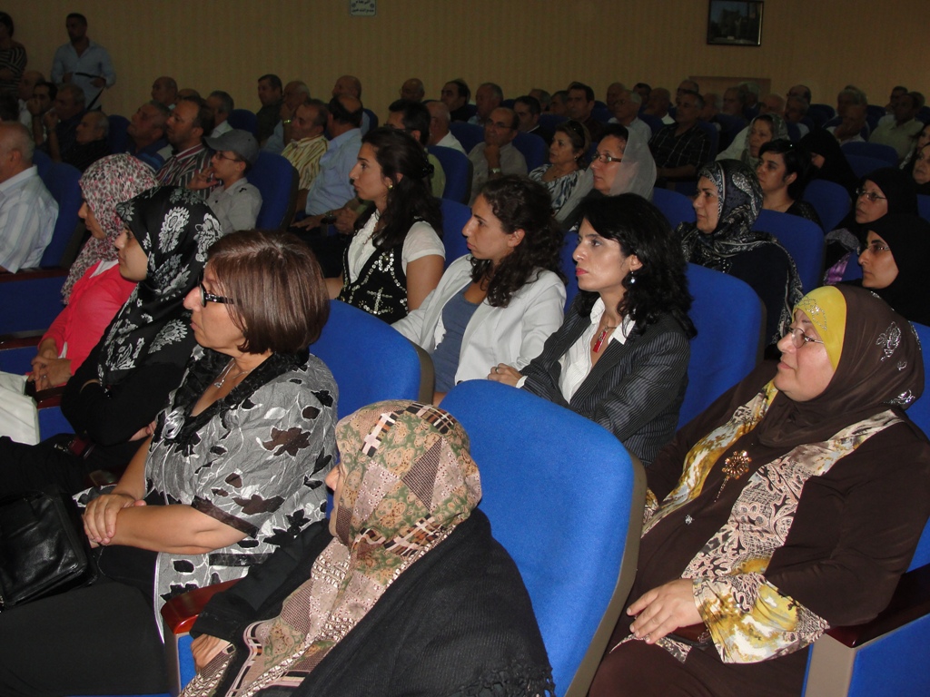 علـي حسـين العبـد اللـه: المربّـي التسـعيني مكرمـاً