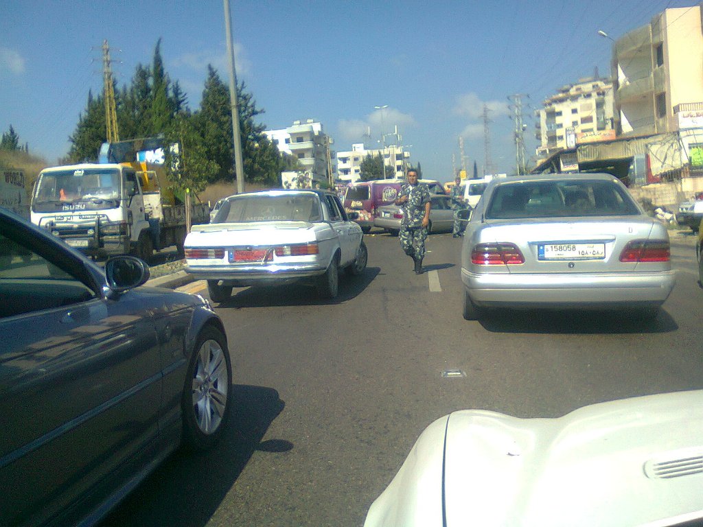 حادث الاصطدام المروع على اوتوستراد المصيلح – الزهراني عصر اليوم