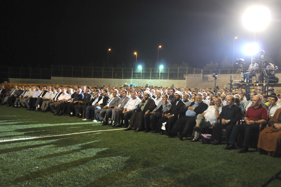 الحضور في حفل الزجل -هيئة دعم الكقاومة