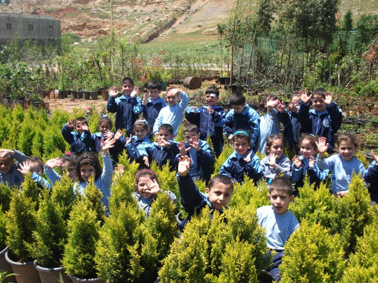  ثانوية الأحمدية النموذجية صف الاول ابتدائي