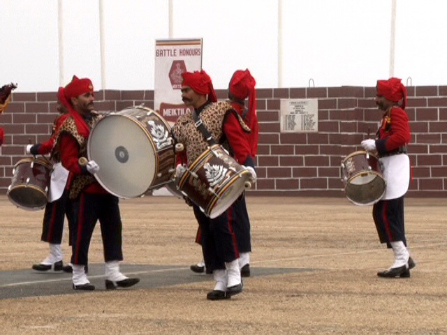  عروض موسيقية لمعزوفات فولكلورية لفرقة موسيقى الكتيبة الهندية - صورة مايا العشي - مرجعيون