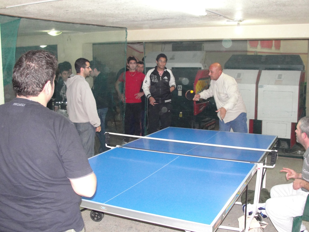  من الدورة السابقة  في صالة المونديال شارع الجاموس