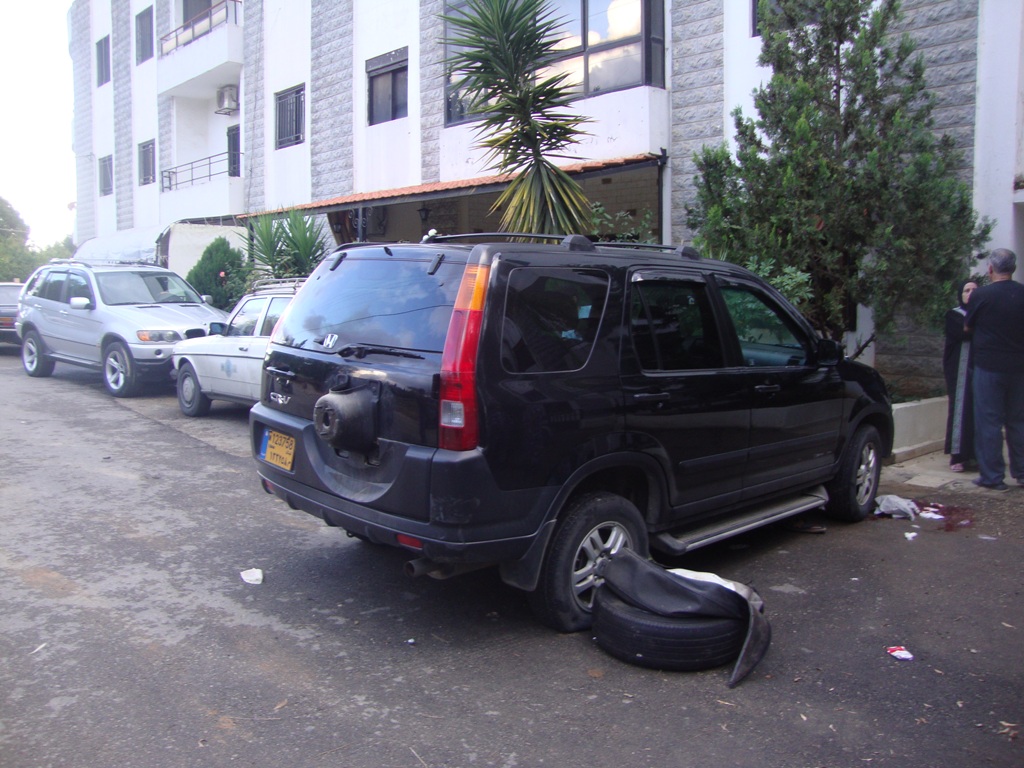 امام السيارة حيث حصل إطلاق النار في النبطية