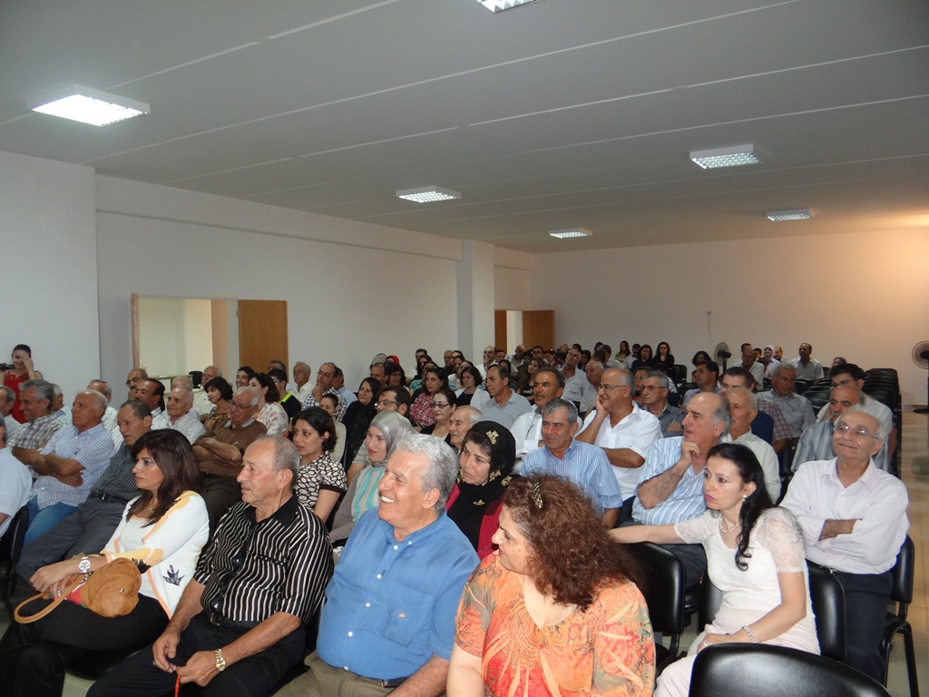 ذوّاقة للشعر في الخيام