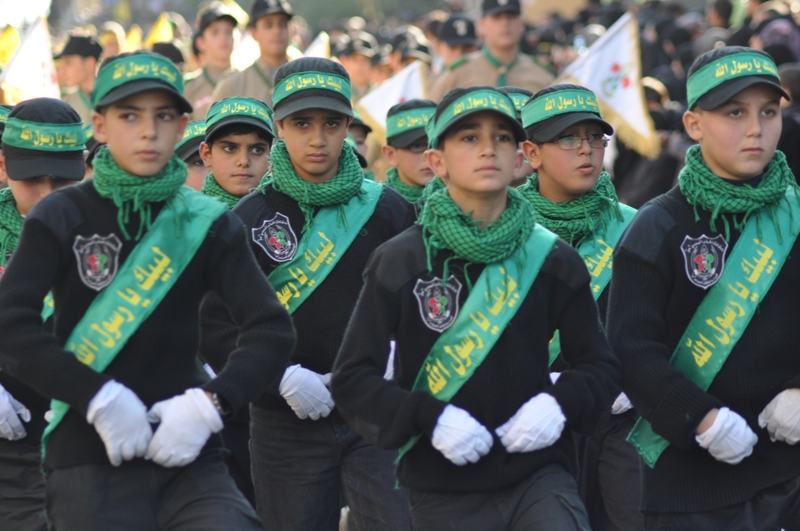 مسيرة حسينية حاشدة لحزب الله في النبطية حت شعار لبيك يارسول الله