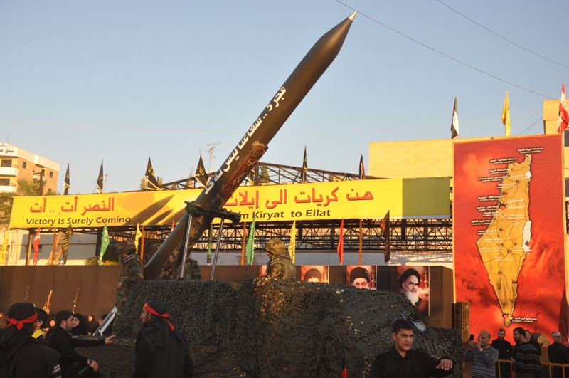 مسيرة حسينية حاشدة لحزب الله في النبطية حت شعار لبيك يارسول الله