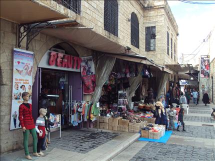 صور تدفع فاتورتي الوضع الأمني وتراجع تحويلات المغتربين (حسين سعد)