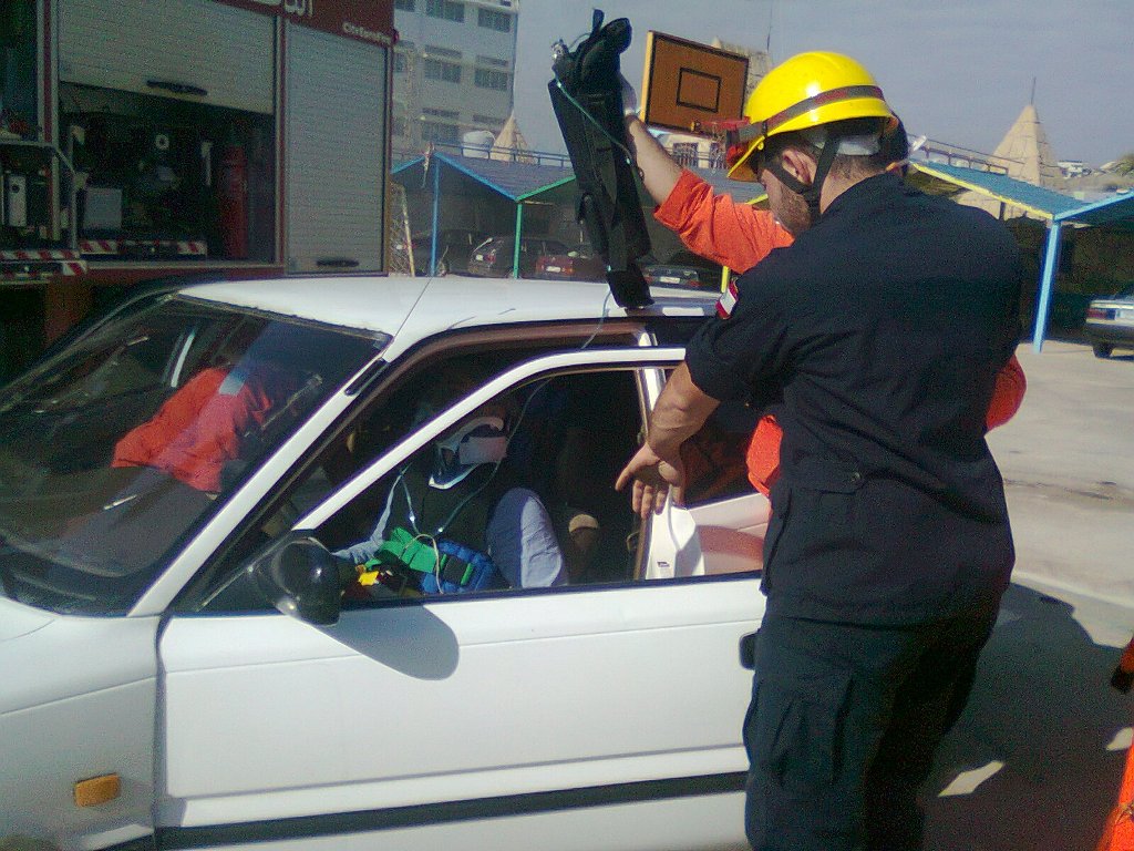 ثانوية ستارز كولج تنظم يوماً توجيهياً لطلابها في زبدين: من مناورة طلاب ستارز كولج