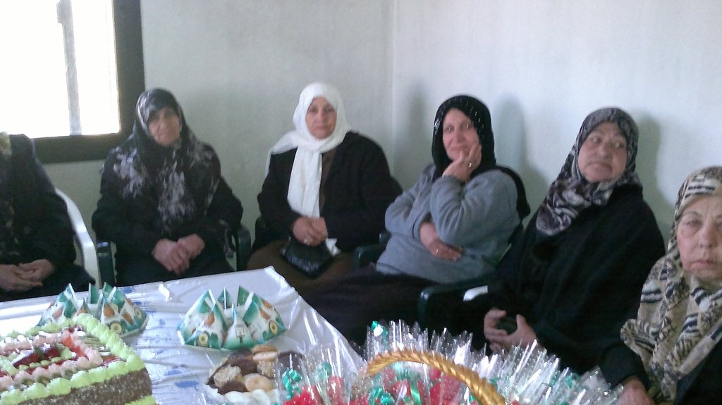 جمعية شؤون المرأة تكرّم المسنّين وأمّهات الشهداء في الخيام