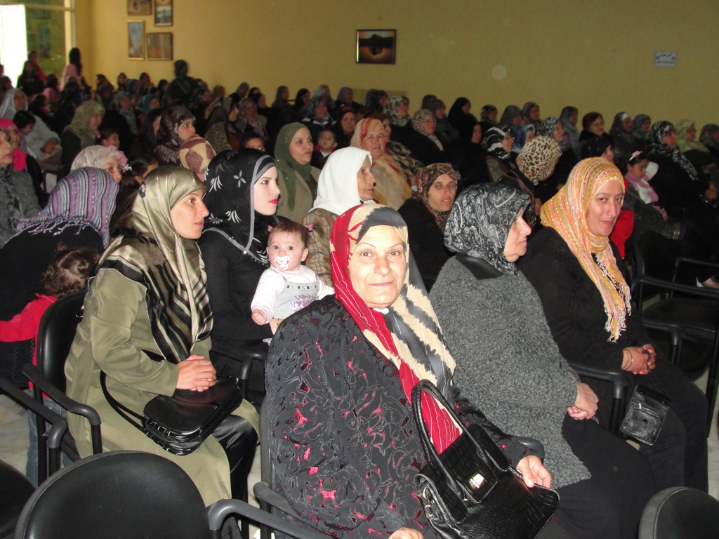 الحفل السنوي الذي أقيم في مركز محمد طويل إكراماً للأمهات الخياميات