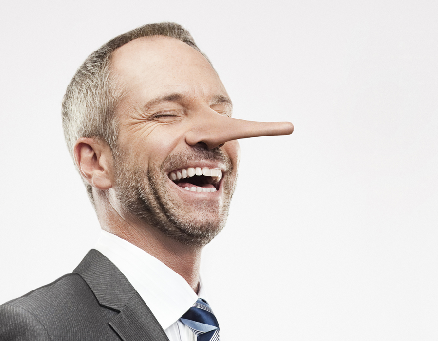 أول أيار.. عيد الكذابين والمخادعين