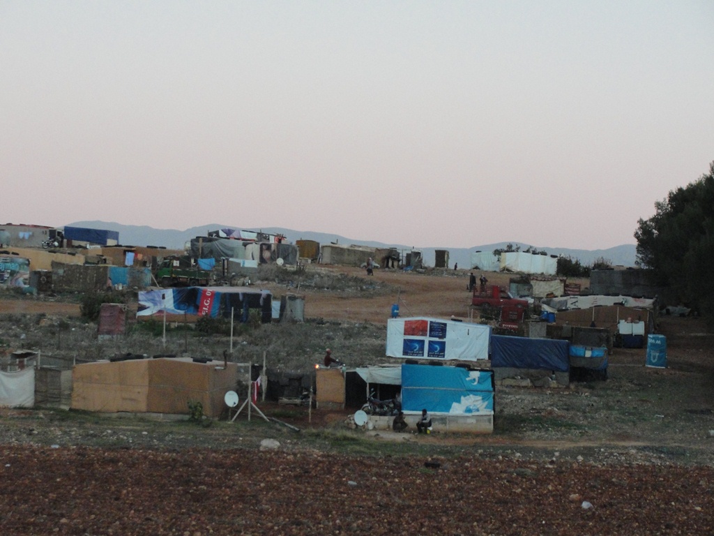 تحولت منطقة مرج الخوخ إلى أحياء سكنية لمئات العمال الزراعيين الوافدين