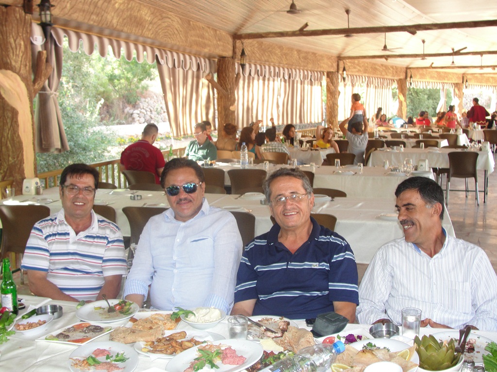 أصدقاء خياميون تلاقوا في البحصاصة