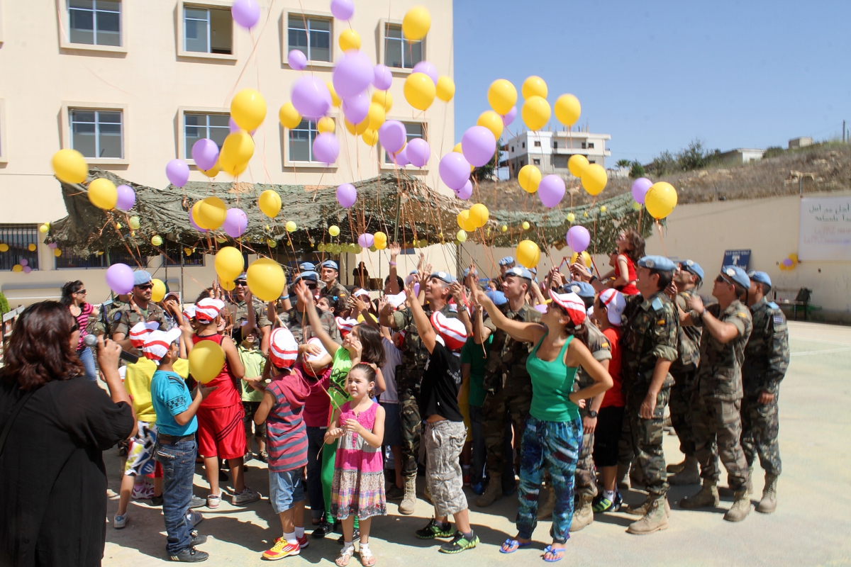 'طلاب القليعة أقاموا نشاطات بمناسبة اليوم العالمي للسلام