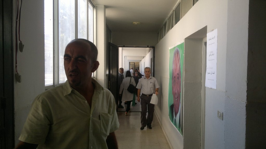 اليوم الصحي المجاني في الخيام الذي دعا اليه مكتب الخدمات والصحة في حركة أمل تحت عنوان حملة الامام الصدر الطبية