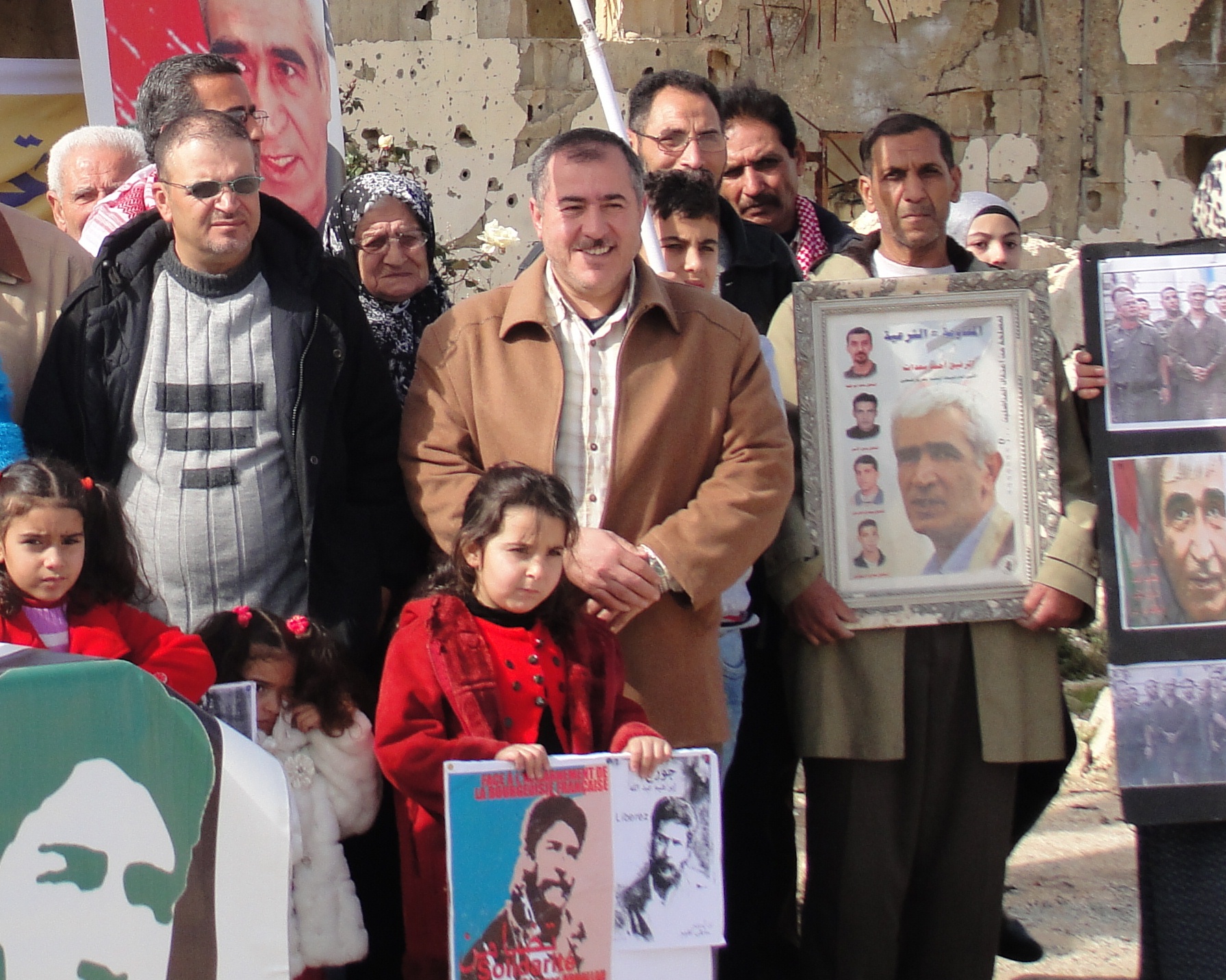 الأسير المحرر علي خشيش