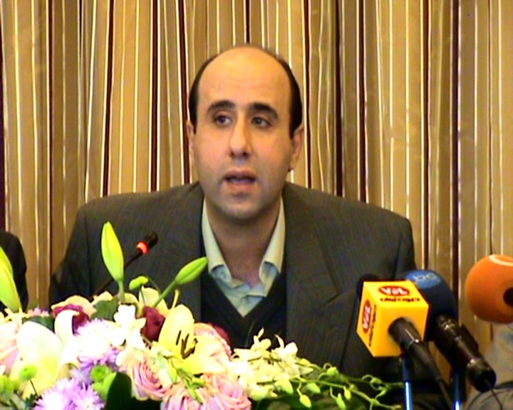  الناشط الإجتماعي والحقوقي باسل عبدالله