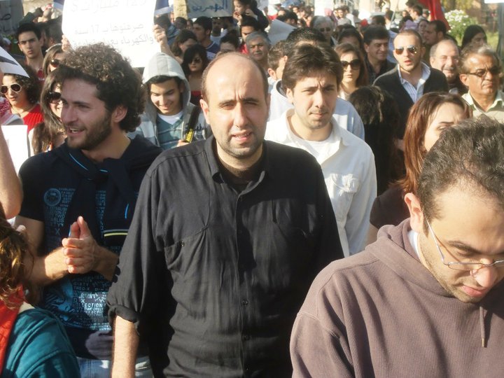  الناشط الإجتماعي والحقوقي باسل عبدالله