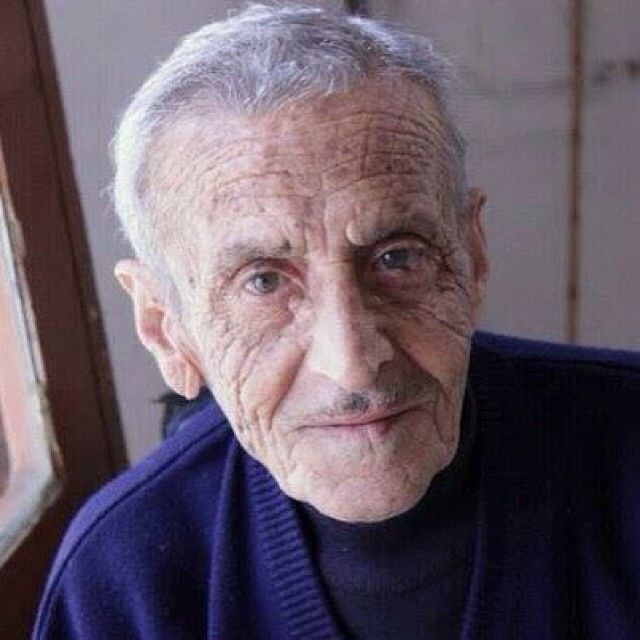 المرحوم الحاج علي قاسم خريس (أبو حسين)