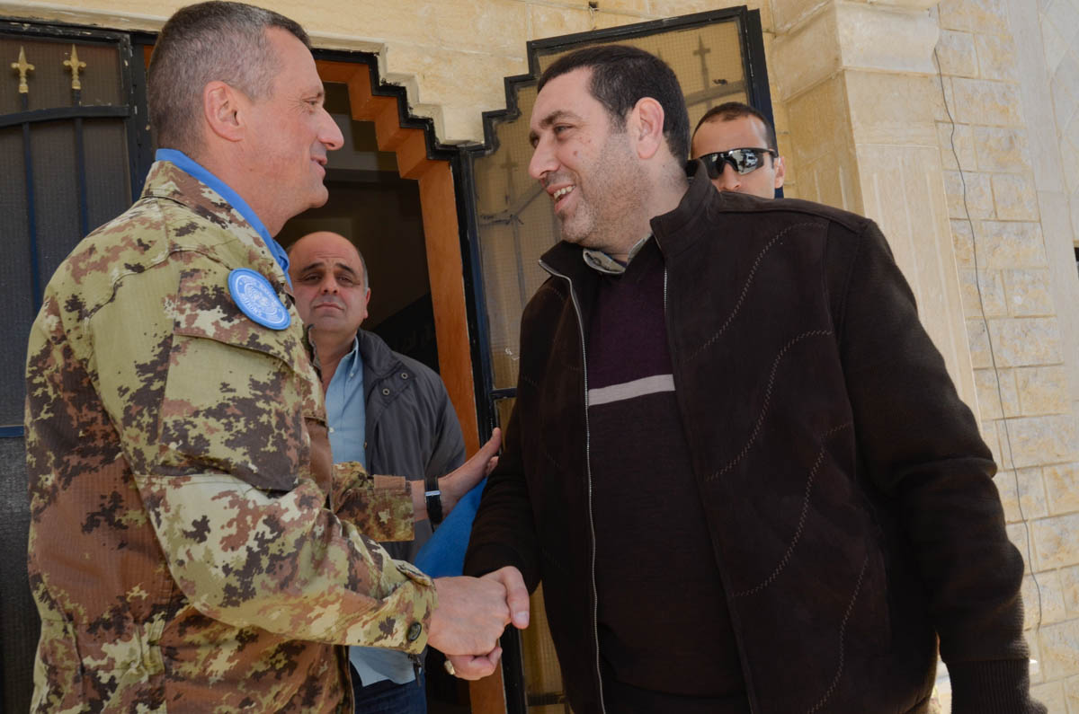 اليونيفيل الإيطالية تدشن القصر البلدي في دير قانون النهر- قضاء صور .