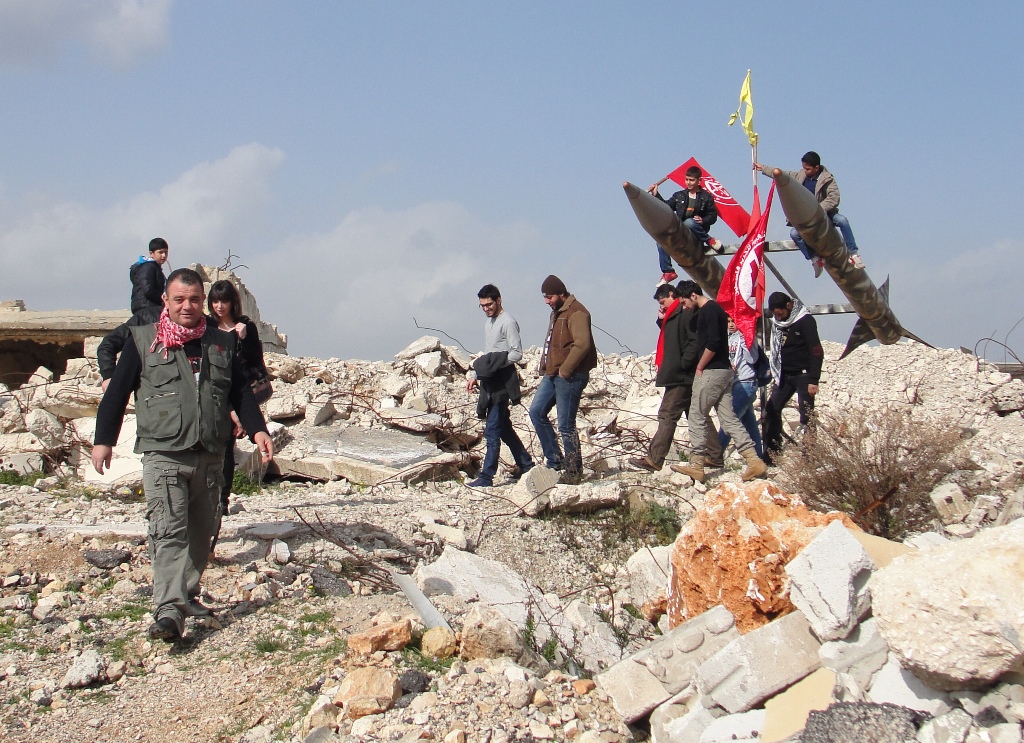 معتقل الأحرار في الخيام