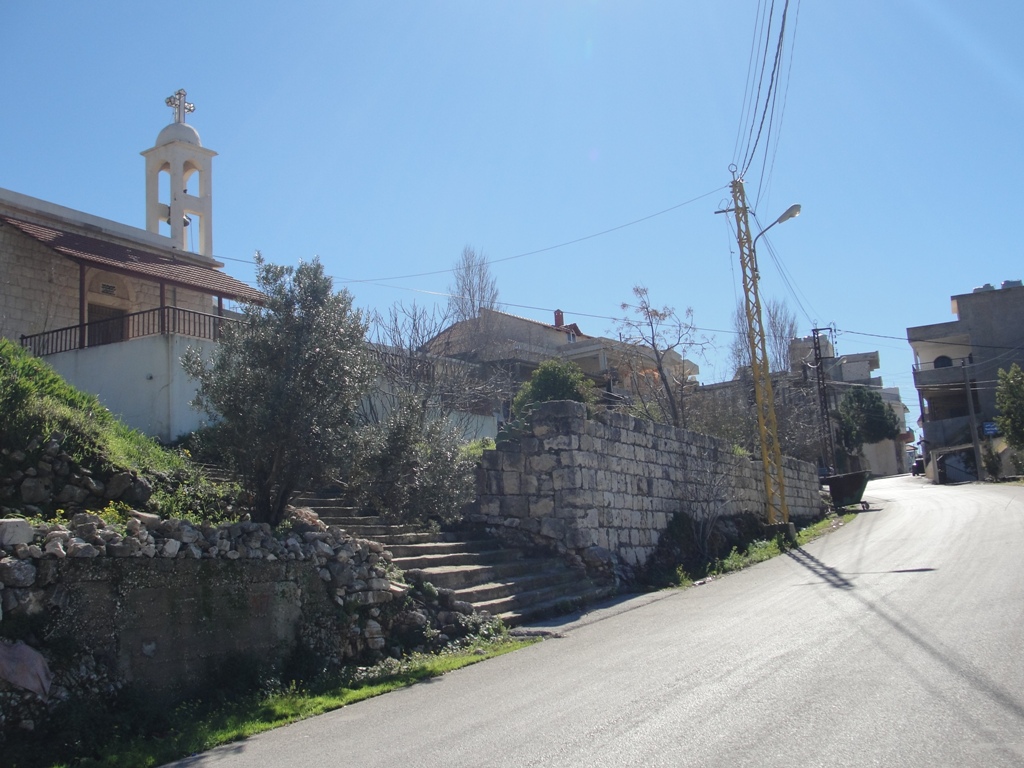 أحد شوارع الخيام