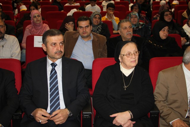 احتفالات في ثانوية بلال فحص لمؤسسات أمل التربوية‎