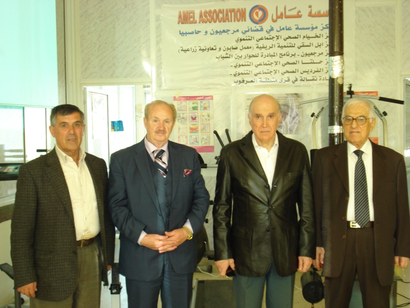 في مركز الخيام