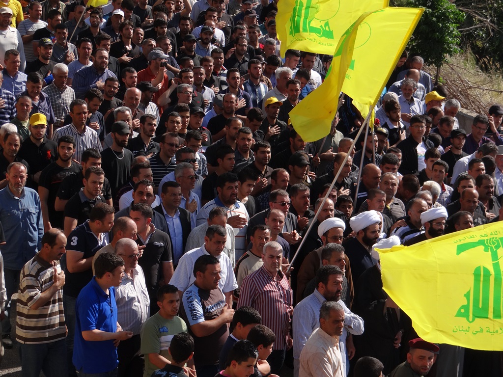 أحمد كامل خريس.. إستشهادك زادت الخيام فخراً