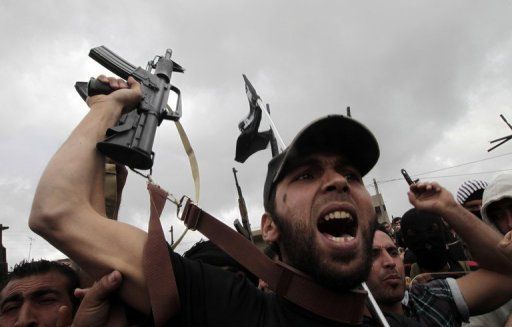 ما هو مصير المسلّحين الفارين من القصير الى الشمال؟