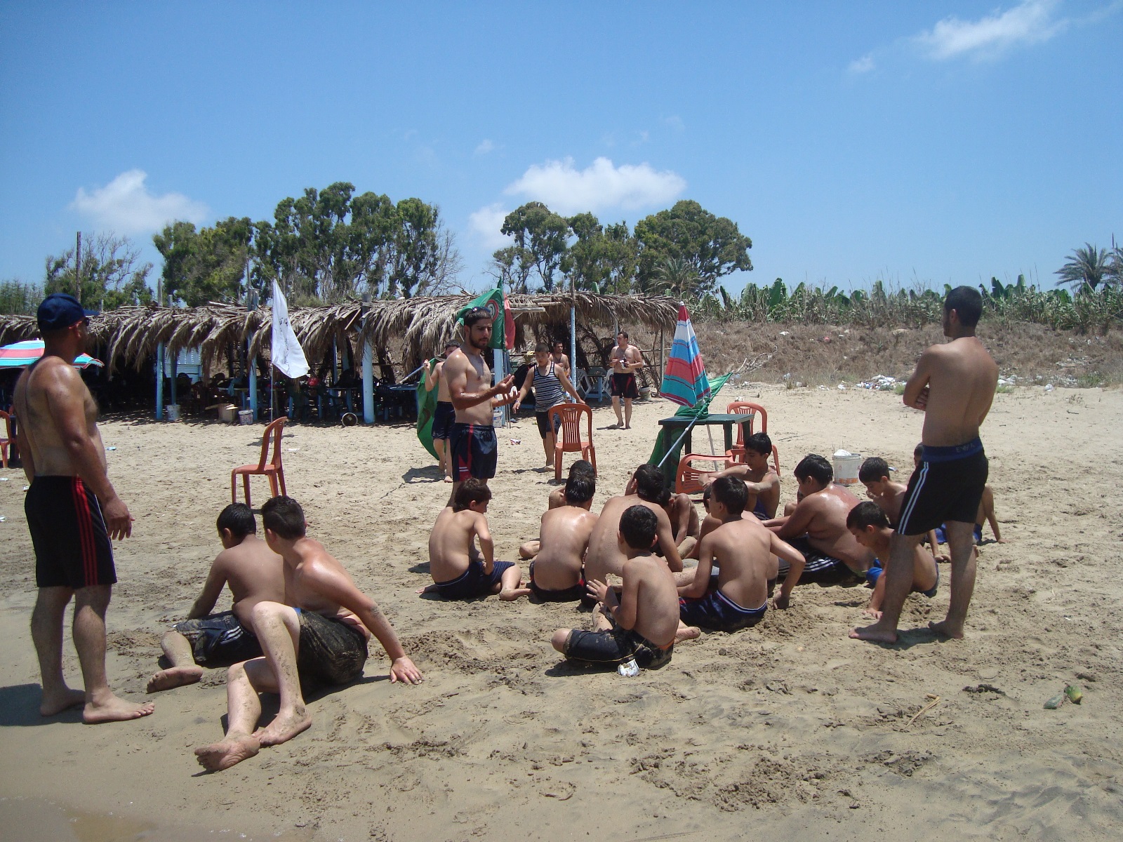 رحلة ترفيهية إلى شاطئ مدينة صور لكشافة الرسالة الاسلامية - فوج الخيام‎