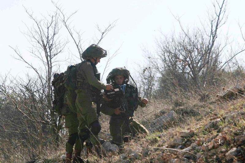 جيش العدو يزيل الجهازين من عديسه وسط اسنتفار على جانبي الحدود‎